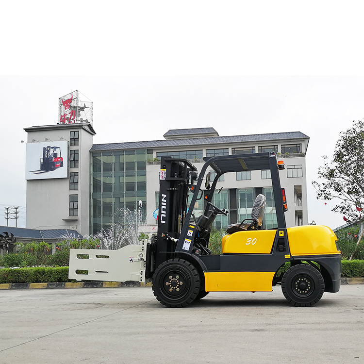 NIULI Bale Clamps Forklift 2.5 Ton 3 Ton Diesel Forklift with Optional Attachments