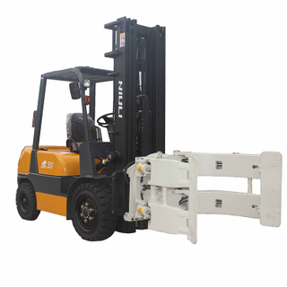 የናፍጣ Forklift ከፎርክሊፍት ክላምፕ አባሪ ጋር